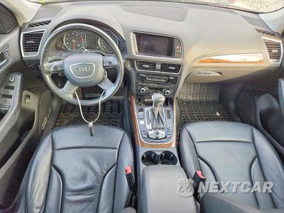 Zdjęcie 8 z 12 samochodu: 2017 AUDI Q5 PREMIUM VIN:WA1C2AFP9HA078097 - miniatura