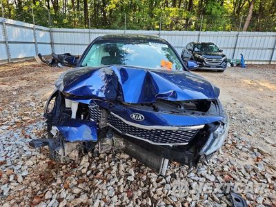 Piąte zdjęcie samochodu w środku: 2018 KIA OPTIMA S VIN:5XXGT4L34JG217148 - miniatura