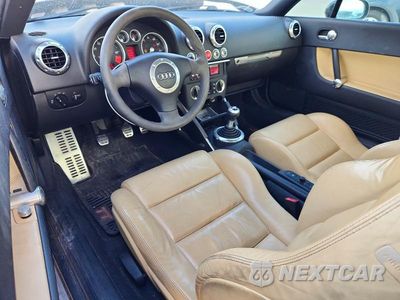 Zdjęcie 8 z 12 samochodu: 2003 AUDI TT QUATTRO VIN:TRUWT28N231007856 - miniatura