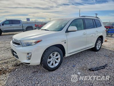 2013 TOYOTA HIGHLANDER HYBRID JTEBC3EHXD2017183 - główne zdjęcie licytacji z USA - miniatura