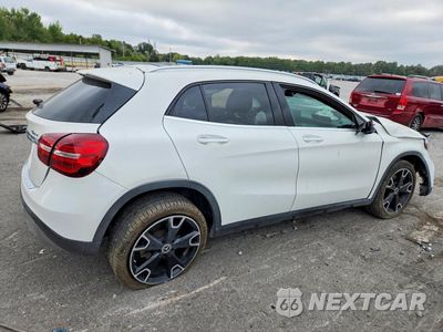 Trzecie zdjęcie samochodu z tyłu: 2019 MERCEDES-BENZ GLA 250 4MATIC VIN:WDCTG4GB4KU015856 - miniatura
