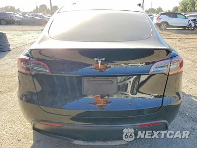 Zdjęcie 6 z 12 samochodu: 2025 TESLA MODEL Y VIN:7SAYGDEF5SF270982 - miniatura