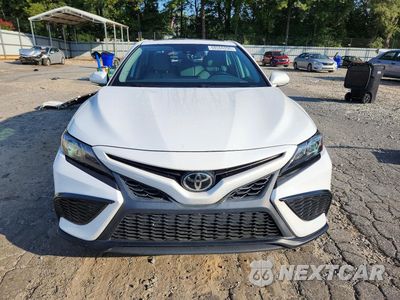 Piąte zdjęcie samochodu w środku: 2021 TOYOTA CAMRY SE VIN:4T1T11AK8MU443314 - miniatura