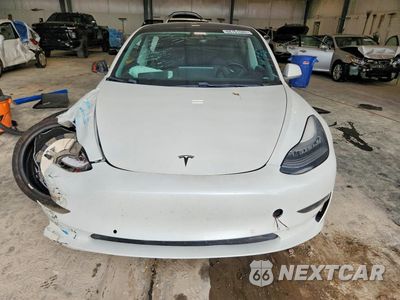 Piąte zdjęcie samochodu w środku: 2020 TESLA MODEL 3 VIN:5YJ3E1EC0LF714367 - miniatura