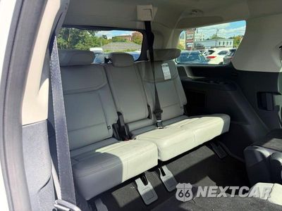 Zdjęcie 9 z 11 samochodu: 2025 FORD EXPEDITION ACTIVE VIN:1FMJU1H86SEA45826 - miniatura