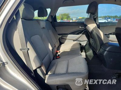Zdjęcie 11 z 13 samochodu: 2016 HYUNDAI SANTA FE SE VIN:KM8SM4HFXGU158051 - miniatura