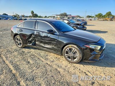 Czwarte zdjęcie samochodu z boku: 2020 MERCEDES-BENZ A 220 VIN:W1K3G4EB1LJ235313 - miniatura