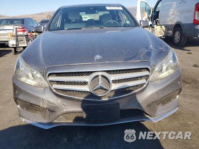 Piąte zdjęcie samochodu w środku: 2016 MERCEDES-BENZ E 350 VIN:WDDHF5KB9GB316997 - miniatura