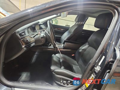 Zdjęcie 7 z 12 samochodu: 2011 BMW 750 XI VIN:WBAKC6C52BC394822 - miniatura