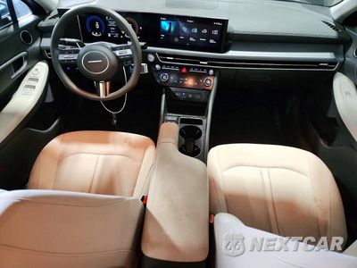 Zdjęcie 8 z 12 samochodu: 2025 HYUNDAI SONATA SEL VIN:KMHL64JA3SA437705 - miniatura