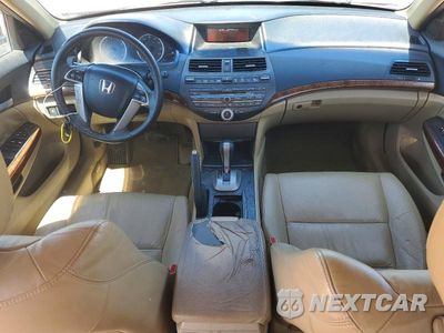 Zdjęcie 8 z 12 samochodu: 2012 HONDA ACCORD EXL VIN:1HGCP2F8XCA089738 - miniatura