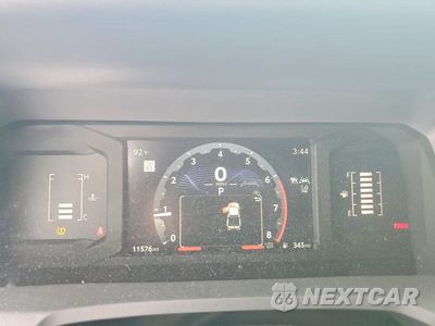Zdjęcie 9 z 12 samochodu: 2026 TOYOTA TACOMA SR5 VIN:3TYKB5FN4TT042776 - miniatura