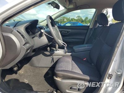 Zdjęcie 7 z 12 samochodu: 2016 NISSAN ALTIMA 2.5 S VIN:1N4AL3AP3GN327293 - miniatura