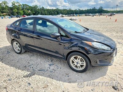 Czwarte zdjęcie samochodu z boku: 2017 FORD FIESTA SE VIN:3FADP4BJ9HM101112 - miniatura