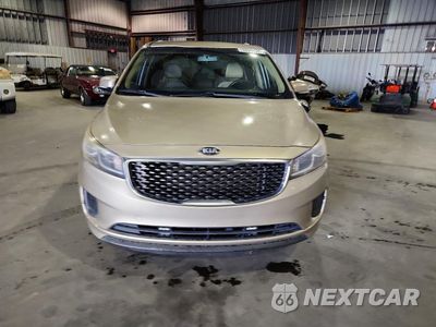 Piąte zdjęcie samochodu w środku: 2016 KIA SEDONA LX VIN:KNDMB5C15G6158998 - miniatura