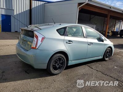 Trzecie zdjęcie samochodu z tyłu: 2013 TOYOTA PRIUS TWO VIN:JTDKN3DU9D5655629 - miniatura