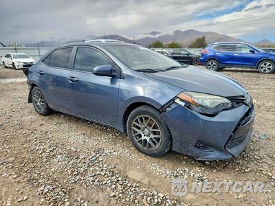 Czwarte zdjęcie samochodu z boku: 2017 TOYOTA COROLLA LE VIN:5YFBURHE2HP643257 - miniatura