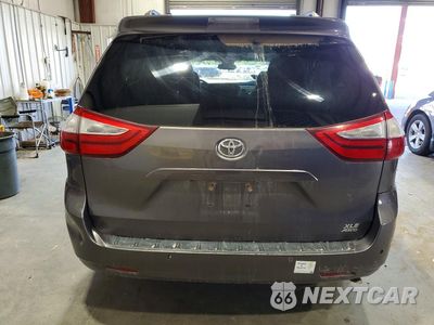 Zdjęcie 6 z 13 samochodu: 2017 TOYOTA SIENNA XLE 7-PASSENGER VIN:5TDDZ3DC5HS178864 - miniatura