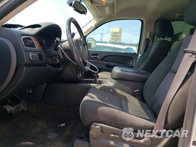Zdjęcie 7 z 13 samochodu: 2011 CHEVROLET TAHOE C1500 LS VIN:1GNSCAE02BR199556 - miniatura