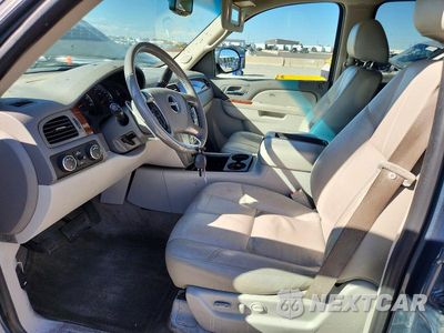 Zdjęcie 7 z 12 samochodu: 2010 GMC YUKON XL K1500 SLT VIN:1GKUKKE31AR209923 - miniatura