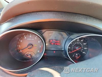 Zdjęcie 9 z 13 samochodu: 2015 KIA SEDONA LX VIN:KNDMB5C12F6071008 - miniatura