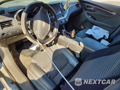 Zdjęcie 8 z 12 samochodu: 2018 CHEVROLET IMPALA LT VIN:2G1105SA9J9153869 - miniatura