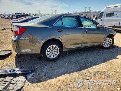 Trzecie zdjęcie samochodu z tyłu: 2012 TOYOTA CAMRY L VIN:4T4BF1FK9CR217115 - miniatura