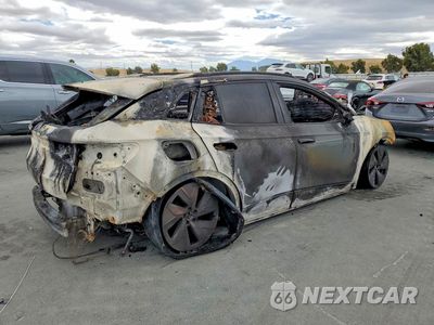 Trzecie zdjęcie samochodu z tyłu: 2023 VOLKSWAGEN ID.4 PRO S VIN:1V2VMPE85PC033052 - miniatura