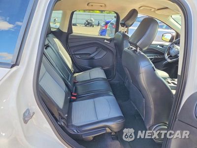 Zdjęcie 11 z 13 samochodu: 2019 FORD ESCAPE SE VIN:1FMCU9GD8KUB41159 - miniatura