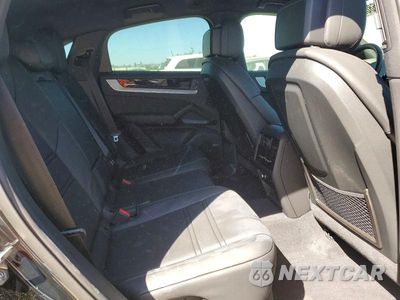 Zdjęcie 11 z 14 samochodu: 2026 PORSCHE CAYENNE E HYBRID COUPE VIN:WP1BE2AY4TDA45755 - miniatura