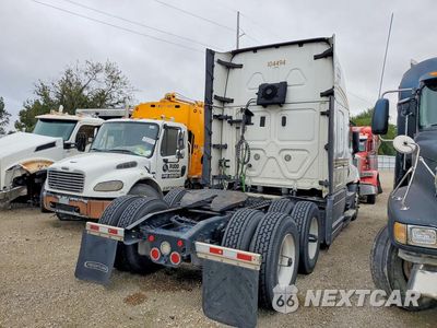 Trzecie zdjęcie samochodu z tyłu: 2022 FREIGHTLINER CASCADIA 126 SEMI TRUCK VIN:3AKJHHDR9NSNB5887 - miniatura