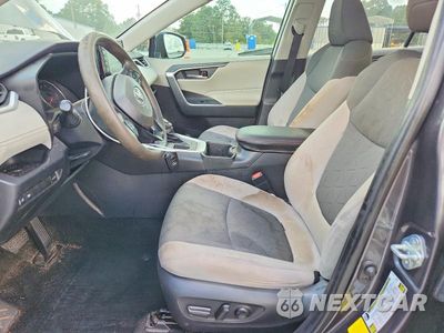 Zdjęcie 7 z 13 samochodu: 2022 TOYOTA RAV4 XLE VIN:2T3W1RFVXNC193017 - miniatura