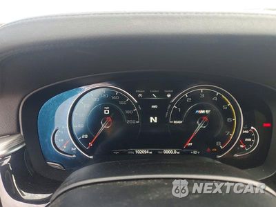 Zdjęcie 9 z 12 samochodu: 2019 BMW M5 VIN:WBSJF0C55KB284543 - miniatura