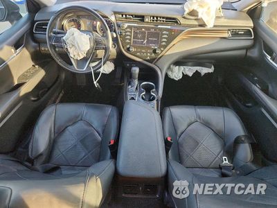 Zdjęcie 8 z 12 samochodu: 2019 TOYOTA CAMRY XLE VIN:4T1B11HK3KU768953 - miniatura
