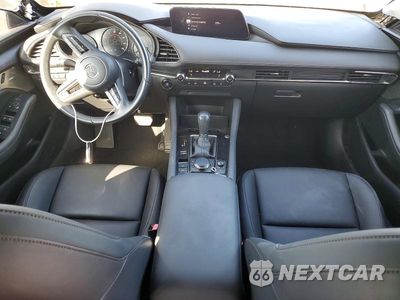 Zdjęcie 8 z 12 samochodu: 2019 MAZDA 3 PREFERRED PLUS VIN:JM1BPALM5K1110080 - miniatura
