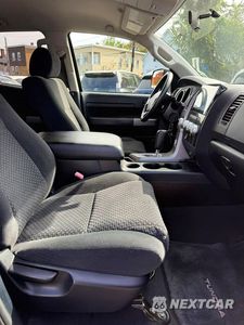 Zdjęcie 6 z 9 samochodu: 2010 TOYOTA TUNDRA DOUBLE CAB SR5 VIN:5TFUY5F14AX157191 - miniatura