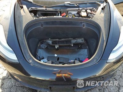 Zdjęcie 11 z 12 samochodu: 2018 TESLA MODEL 3 VIN:5YJ3E1EB1JF071662 - miniatura