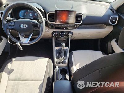 Zdjęcie 8 z 12 samochodu: 2025 HYUNDAI VENUE SEL VIN:KMHRC8A31SU401778 - miniatura
