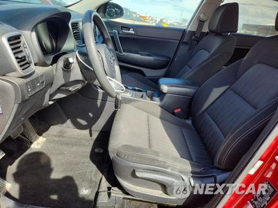 Zdjęcie 7 z 13 samochodu: 2020 KIA SPORTAGE LX VIN:KNDPMCAC1L7798002 - miniatura