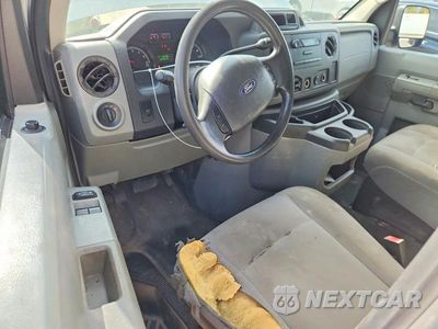 Zdjęcie 8 z 12 samochodu: 2009 FORD ECONOLINE E250 VAN VIN:1FTNE24W19DA31362 - miniatura
