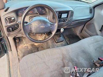 Zdjęcie 8 z 12 samochodu: 2000 FORD F150 VIN:1FTZF1727YNA60522 - miniatura