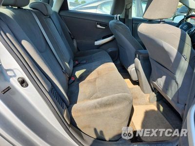 Zdjęcie 10 z 12 samochodu: 2010 TOYOTA PRIUS II VIN:JTDKN3DU8A5227241 - miniatura
