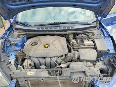 Zdjęcie 11 z 12 samochodu: 2016 HYUNDAI ELANTRA SE VIN:5NPDH4AEXGH783207 - miniatura