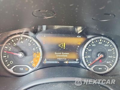 Zdjęcie 9 z 13 samochodu: 2017 JEEP RENEGADE TRAILHAWK VIN:ZACCJBCB3HPF86136 - miniatura