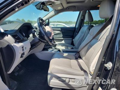 Zdjęcie 7 z 13 samochodu: 2017 HONDA PILOT ELITE VIN:5FNYF6H04HB001139 - miniatura