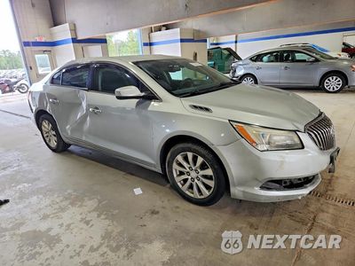 Czwarte zdjęcie samochodu z boku: 2014 BUICK LACROSSE VIN:1G4GA5GRXEF189379 - miniatura
