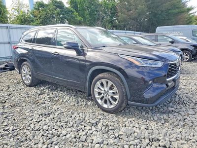 Czwarte zdjęcie samochodu z boku: 2021 TOYOTA HIGHLANDER LIMITED VIN:5TDDZRBH6MS123240 - miniatura