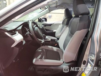 Zdjęcie 7 z 14 samochodu: 2025 TOYOTA RAV4 HYBRID XLE VIN:JTMRWRFV1SJ075526 - miniatura