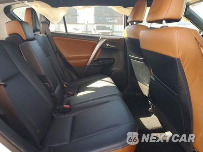 Zdjęcie 11 z 13 samochodu: 2018 TOYOTA RAV4 SE VIN:JTMJFREV1JJ743208 - miniatura