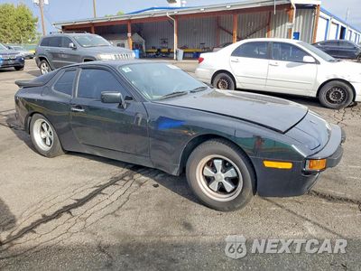 Czwarte zdjęcie samochodu z boku: 1985 PORSCHE 944 VIN:WP0AA094XFN453710 - miniatura